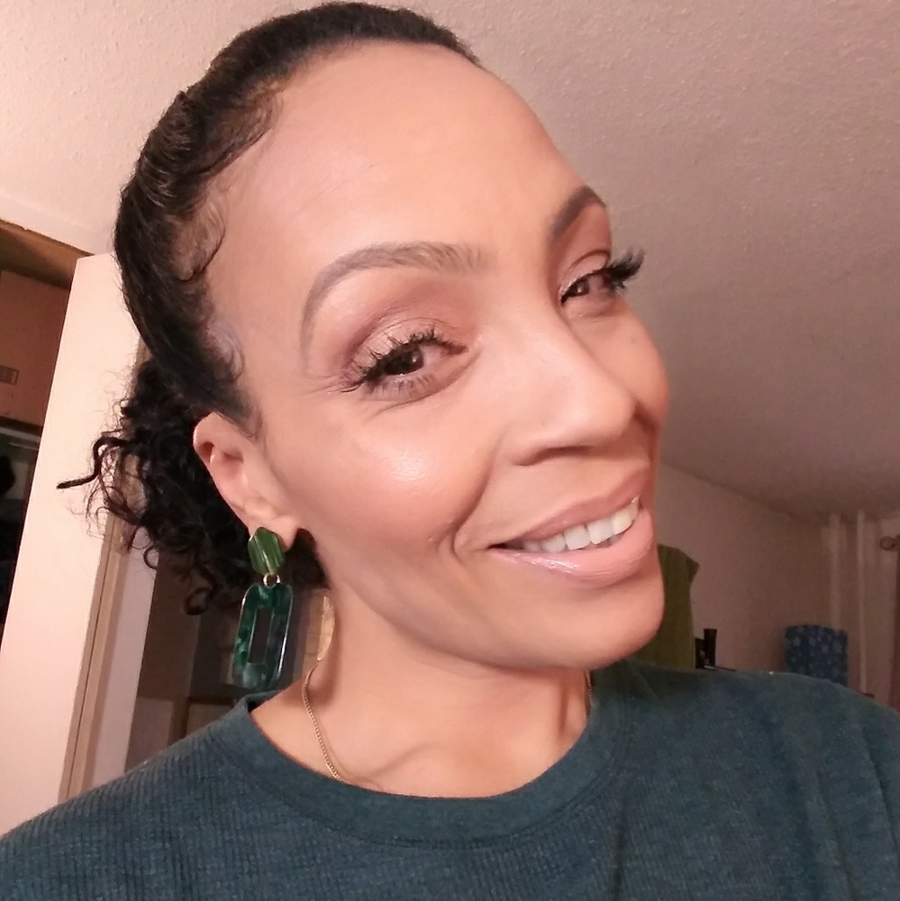 Hi. I enjoy bidding and hope you do as well.